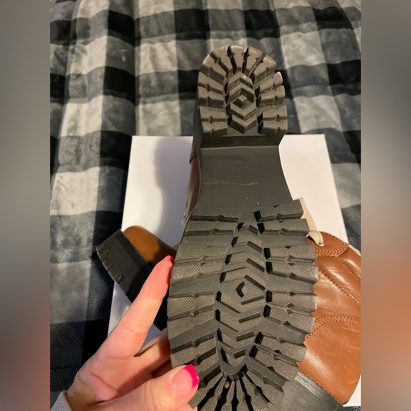 Steve Madden Boots - Picture 5 of 9